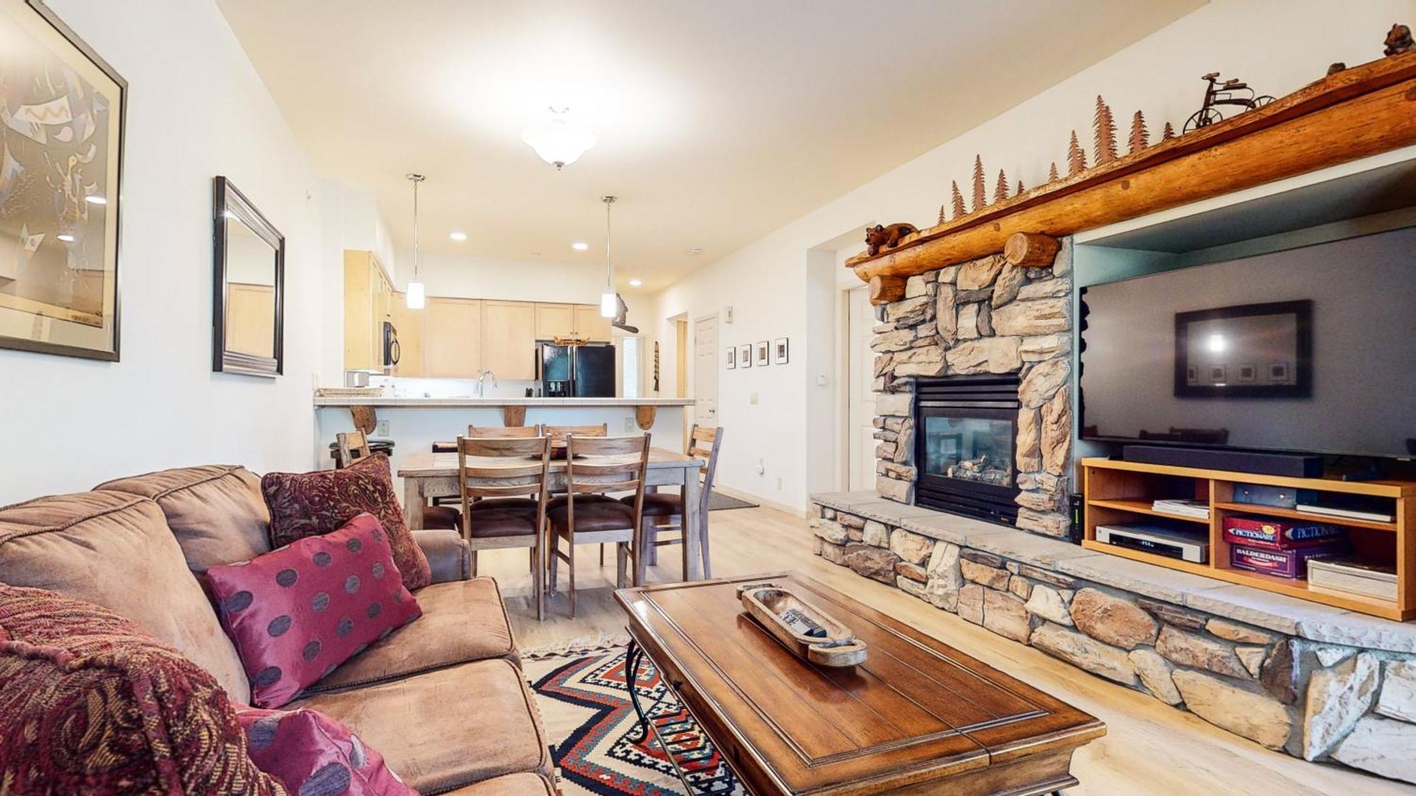 Mammoth Green 118 Located On Sierra Star Golf Course, Private Patio, Summer Pool Condo Mammoth Lakes Dış mekan fotoğraf